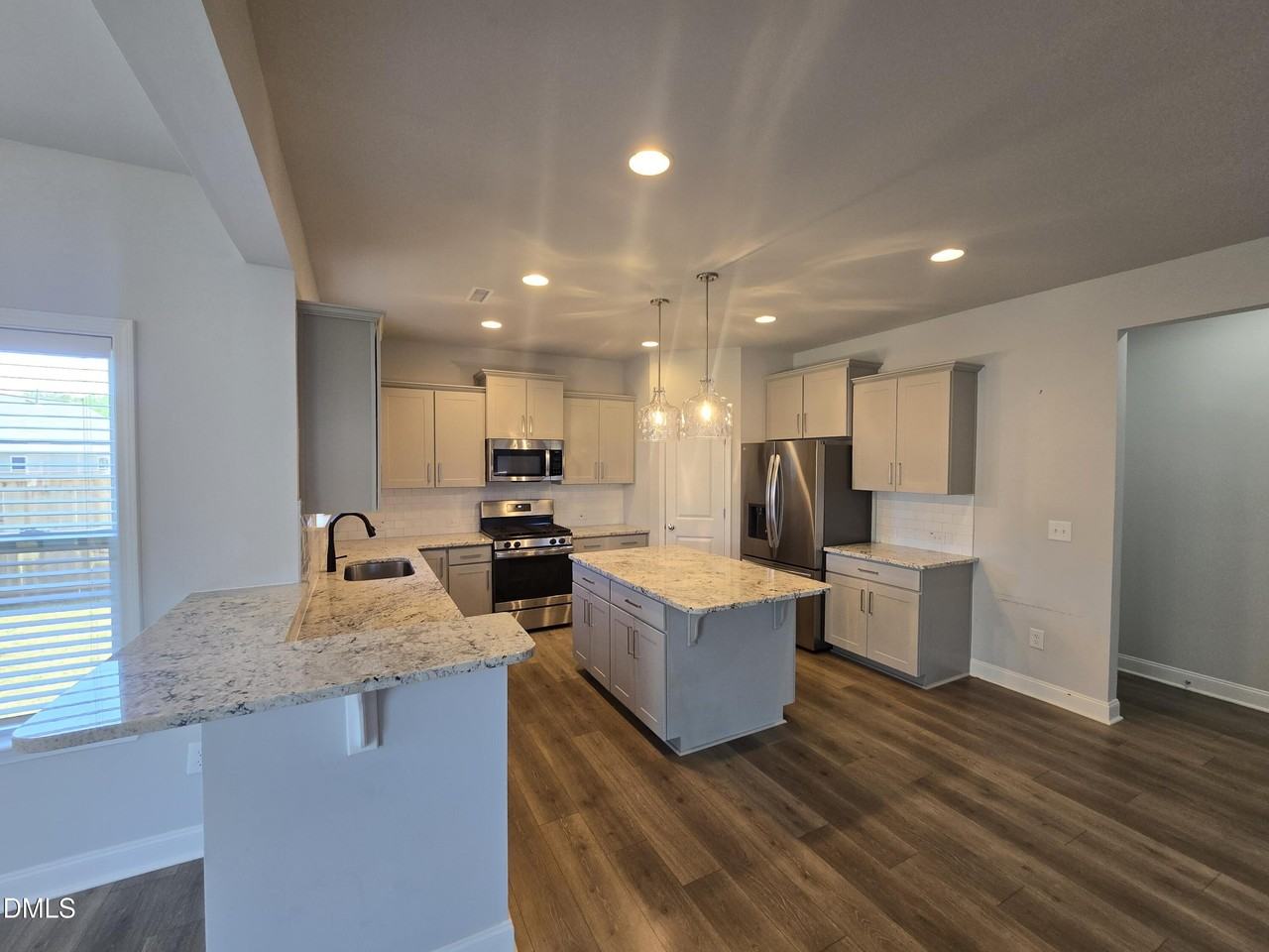 108 Antietam Pl - Photo 7 of 28