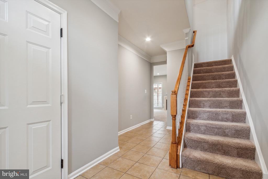 21931 Halburton Ter - Photo 2 of 30