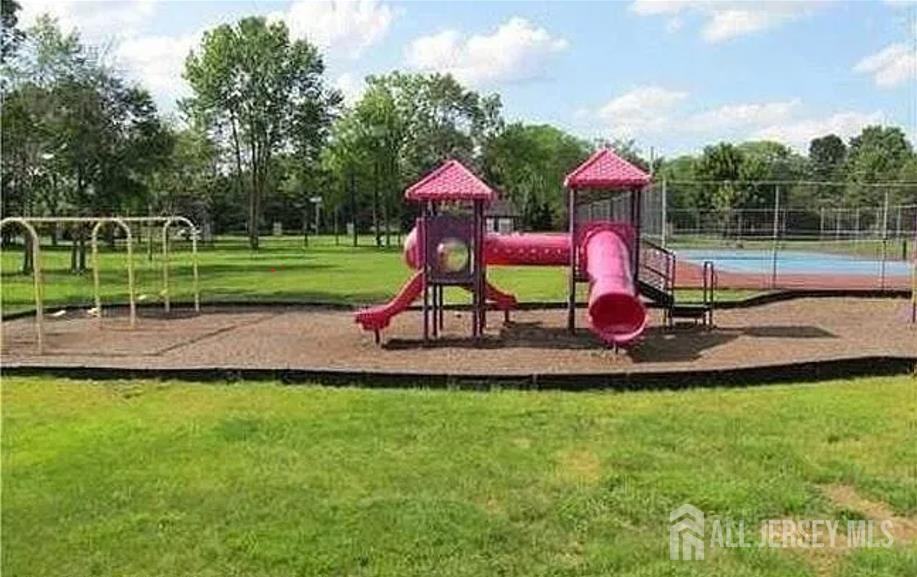 4806 Hana Rd - Photo 4 of 4