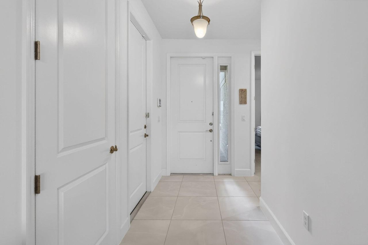 13570 Sw Starkissed Ln - Photo 6 of 50