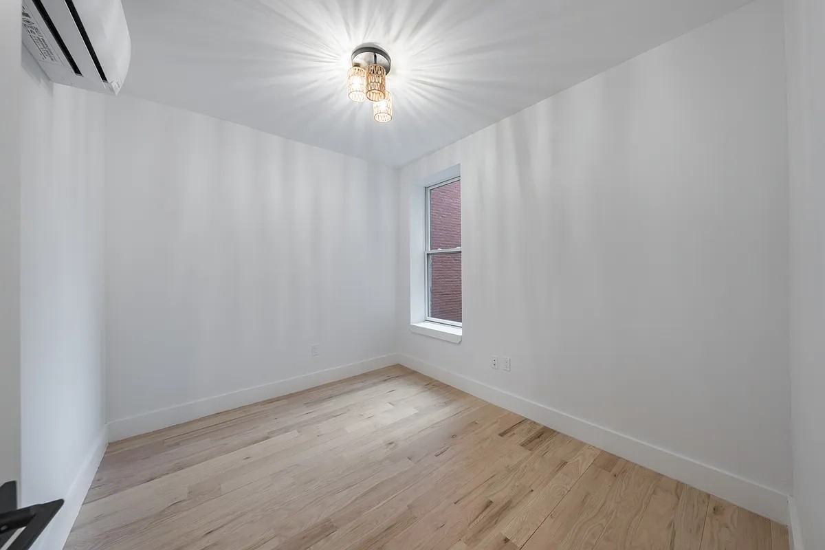 376 Montgomery Street #4 - Photo 3 of 6