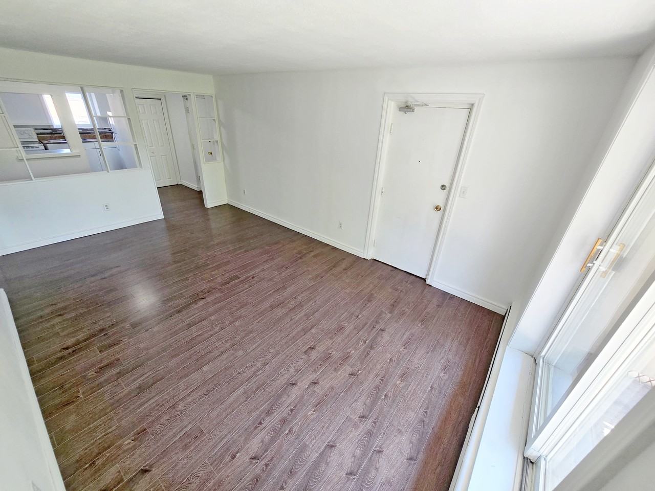 8650 Wyandotte Street East #37 - Photo 7 of 13