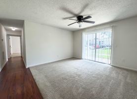 featured image of 713 S Parker Dr Apt D #D