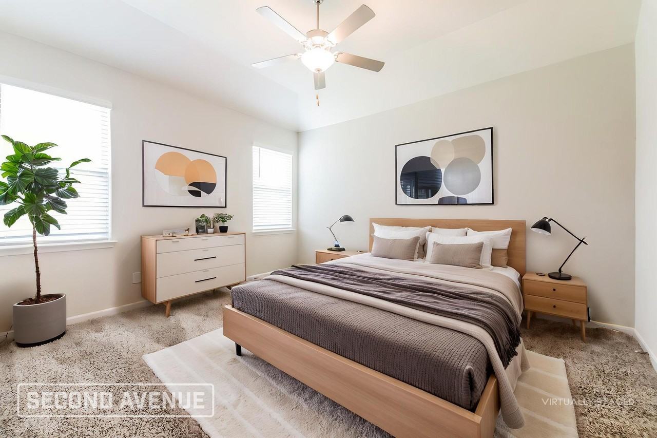 2020 Jeanine Dr - Photo 5 of 26