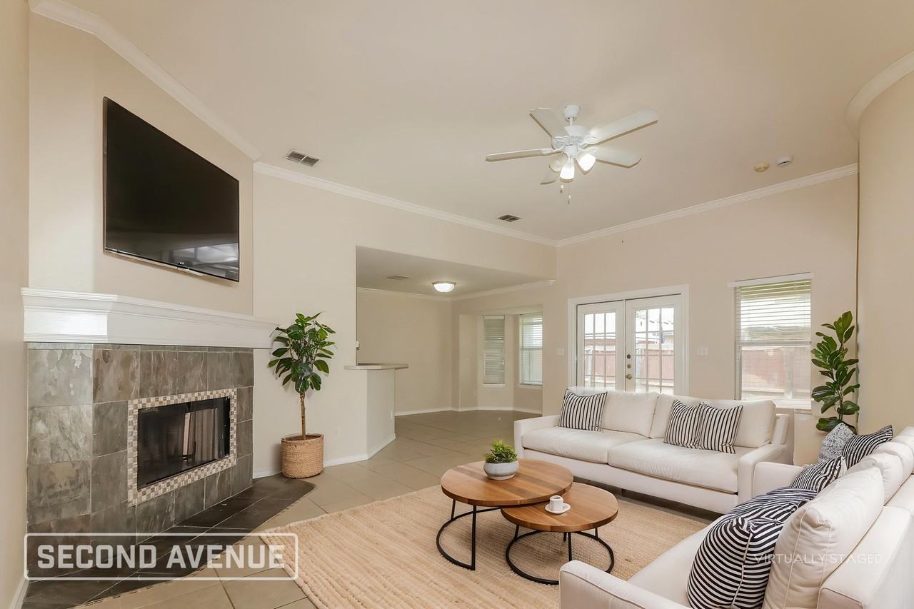 3818 Kitty Ln - Photo 2 of 23