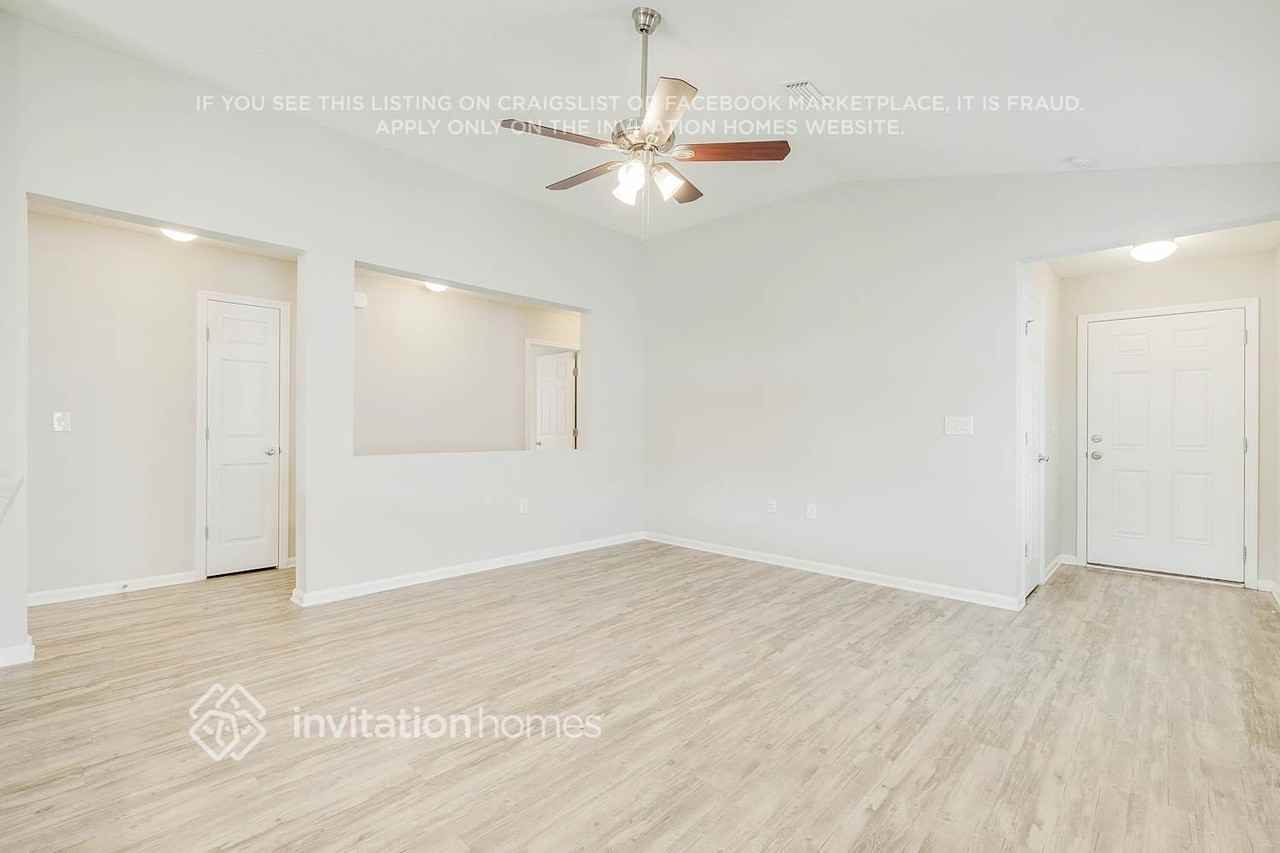 115 Santorini Ct - Photo 6 of 26