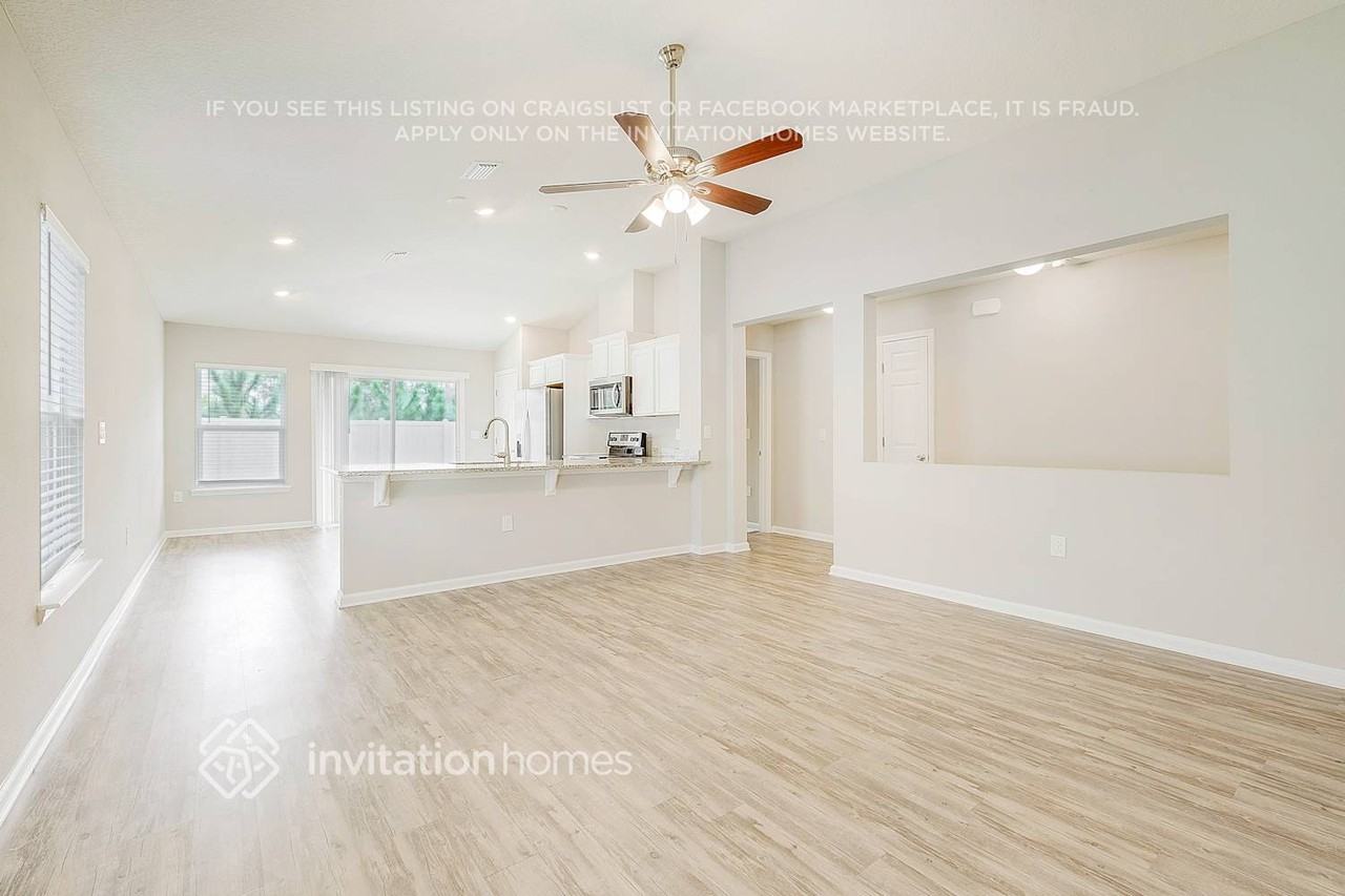 115 Santorini Ct - Photo 7 of 26
