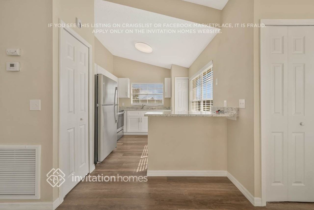 6509 Spring Glade Ct - Photo 6 of 24