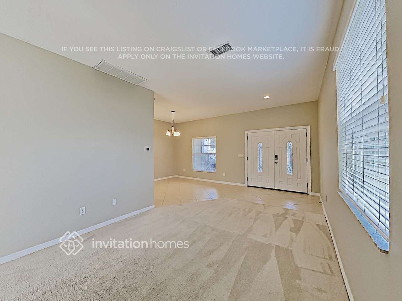 16138 Bridgepark Dr - Photo 4 of 22