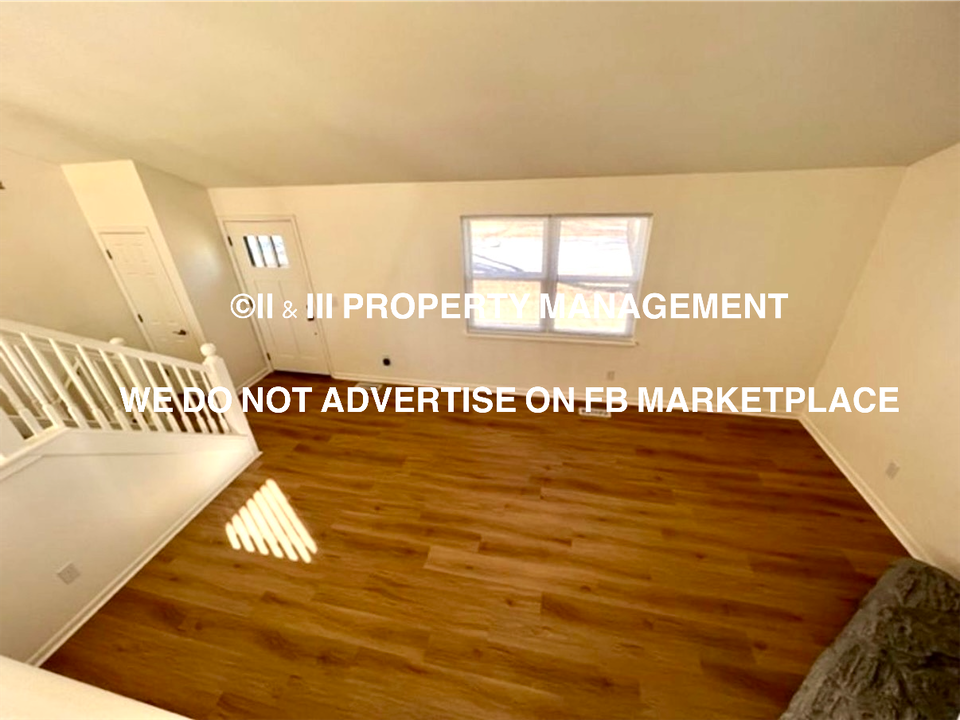 15122 S Blackfoot Dr #1 - Photo 4 of 27