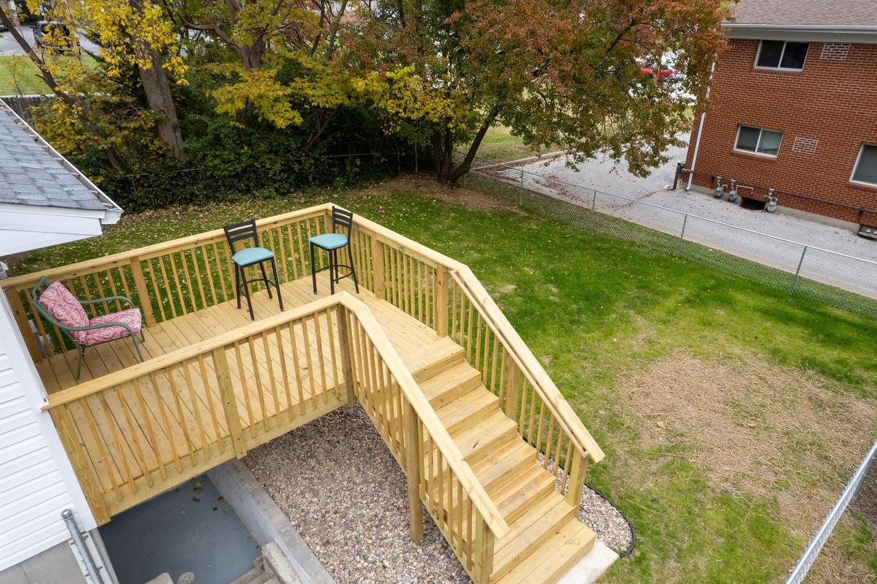 506 N Ann St #1 - Photo 5 of 33