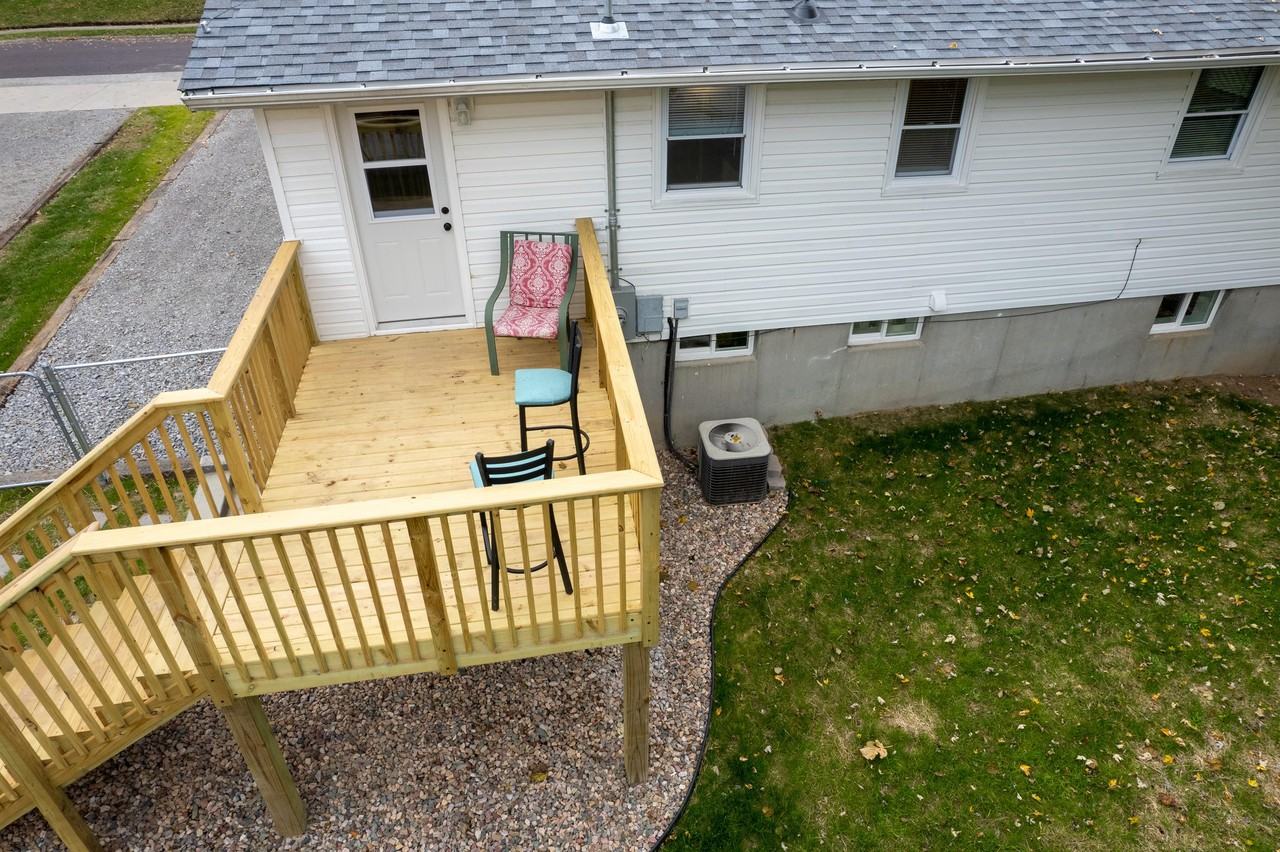 506 N Ann St #1 - Photo 6 of 33