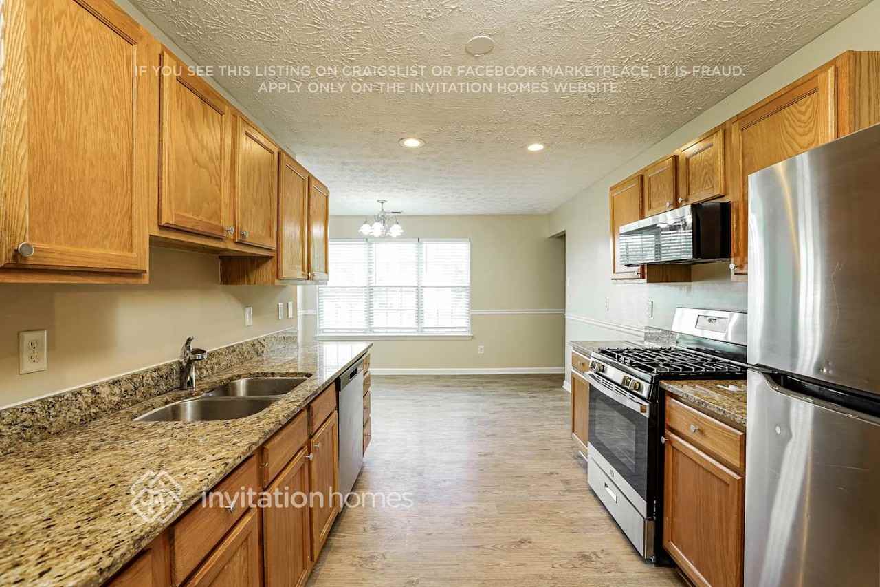 3841 Pennington Ct - Photo 7 of 18