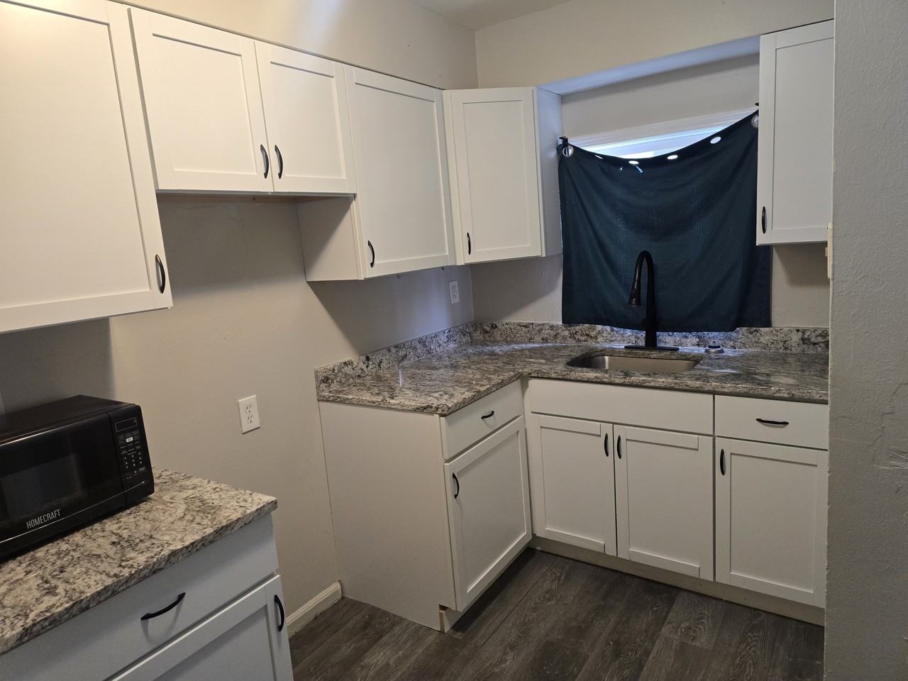 83 S Edith St #1 - Photo 4 of 7
