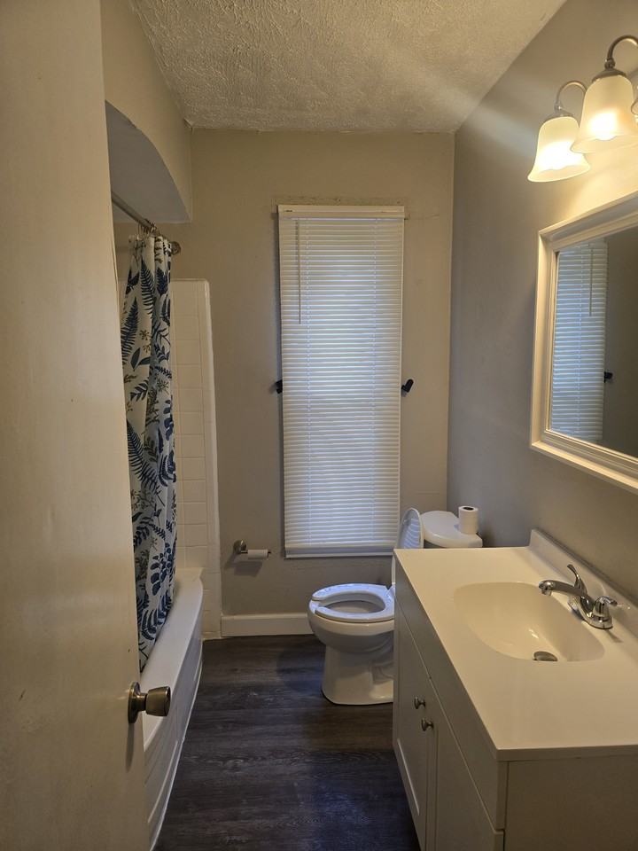 83 S Edith St #1 - Photo 6 of 7
