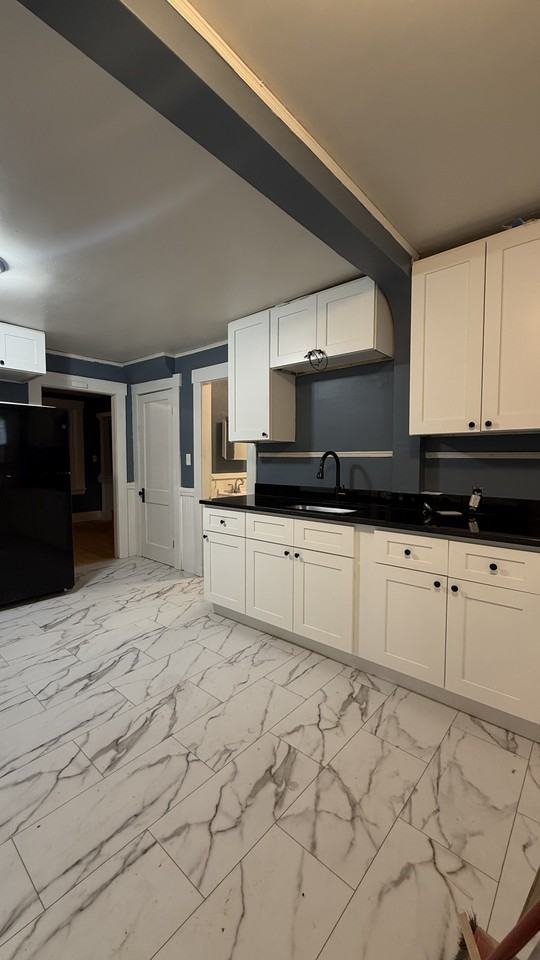 117 Everett St #123 - Photo 2 of 10