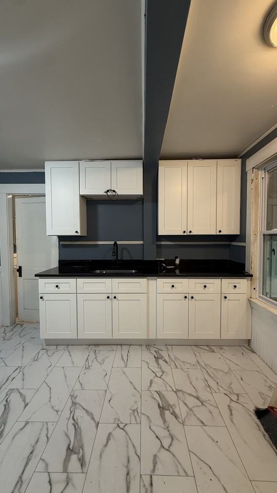 117 Everett St #123 - Photo 3 of 10