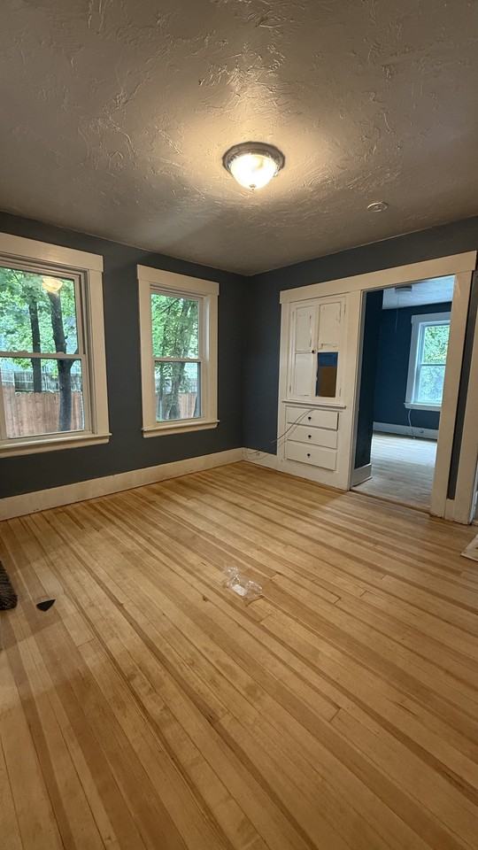 117 Everett St #123 - Photo 4 of 10