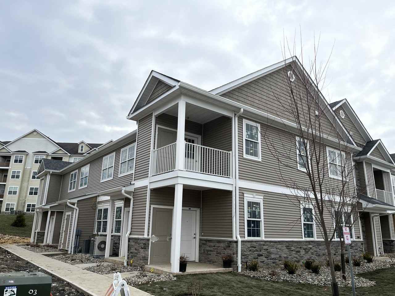 411 Tower Ridge Cir #411 - Photo 6 of 16