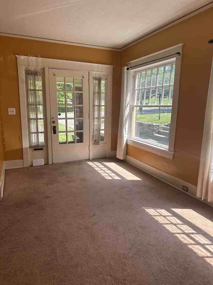 1312 Main St #1 - Photo 4 of 19