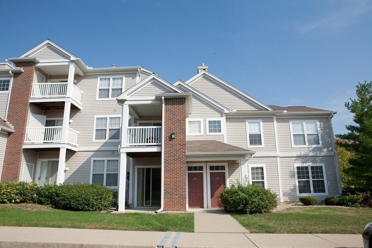Hollow Creek IV Apartments - Photo 6 of 21
