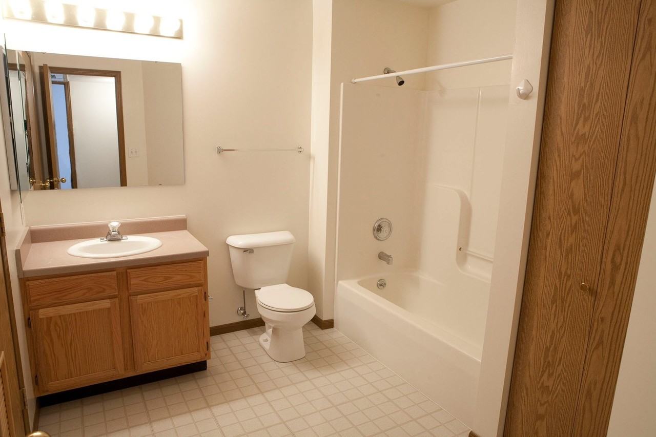 Hollow Creek IV Apartments - Photo 7 of 21