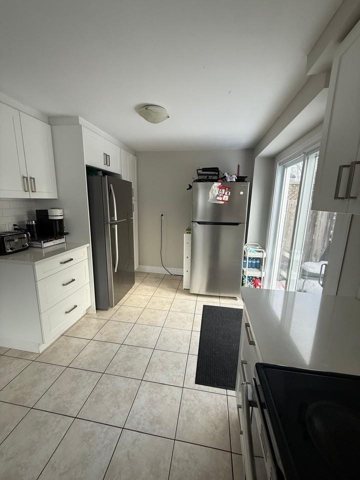 39 Briarlea Rd - Photo 5 of 11