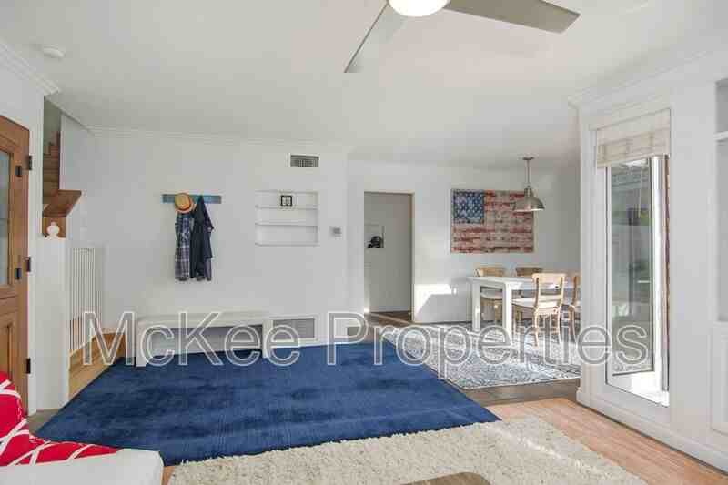 269 Palm Ave - Photo 7 of 32