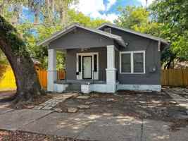 featured image of 537 Alder St