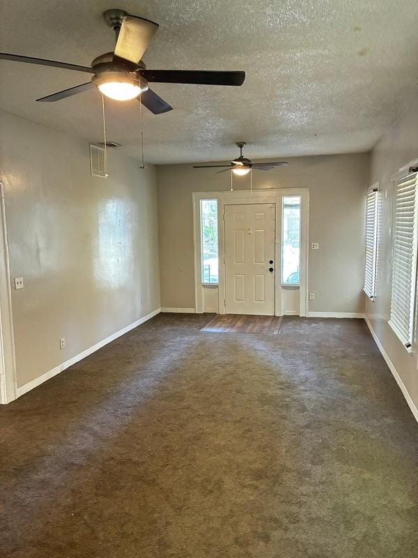 537 Alder St - Photo 6 of 15