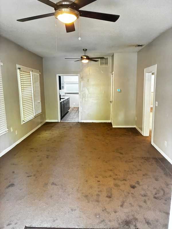 537 Alder St - Photo 7 of 15