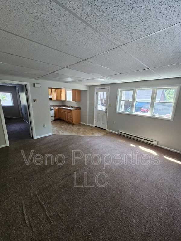 17 Avenue A #B - Photo 4 of 8