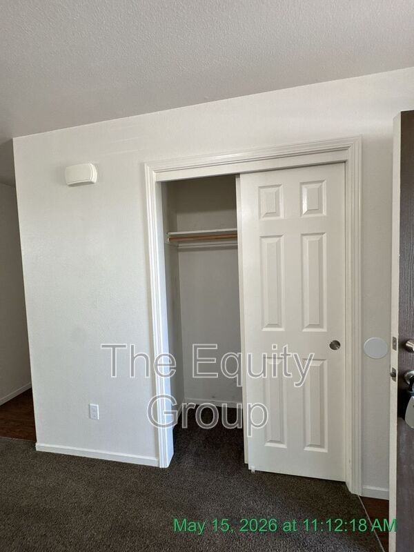 2226 W Lark Ave - Photo 6 of 26