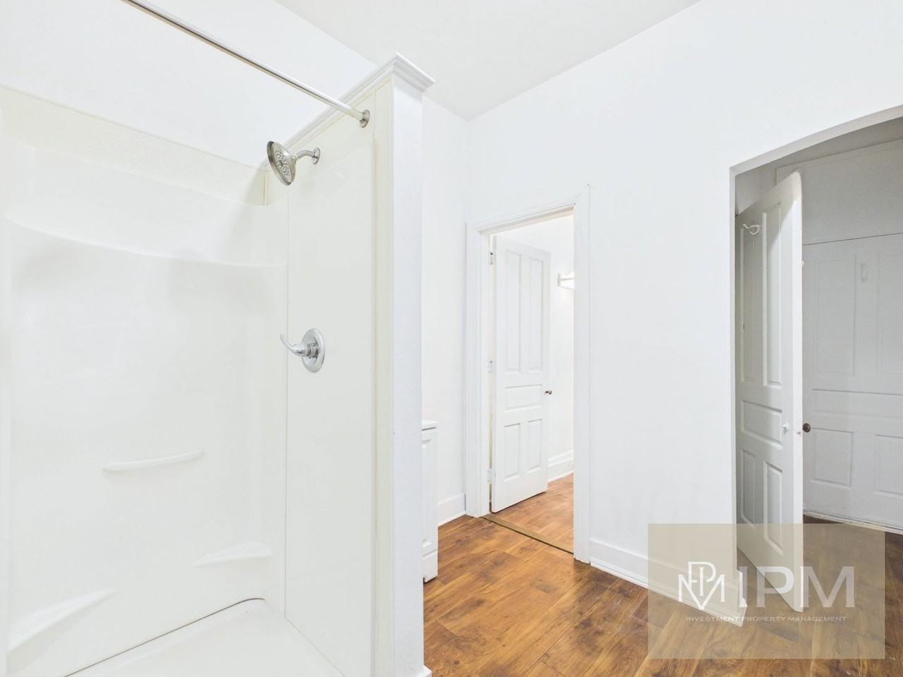 410-412 S George St - Photo 7 of 15