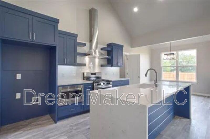 3003 Se 34th St - Photo 5 of 20