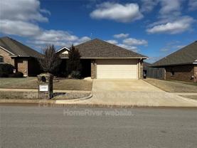 9409 Nw 89th St - Photo 1 of 1
