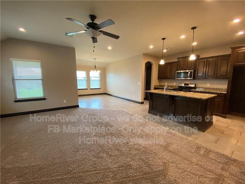 9409 Nw 89th St - Photo 3 of 19
