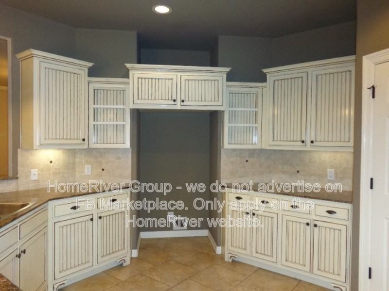 8705 N 143rd East Ave - Photo 4 of 20