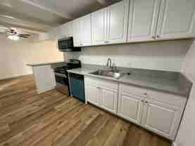14410 Valerio St - Photo 1 of 1