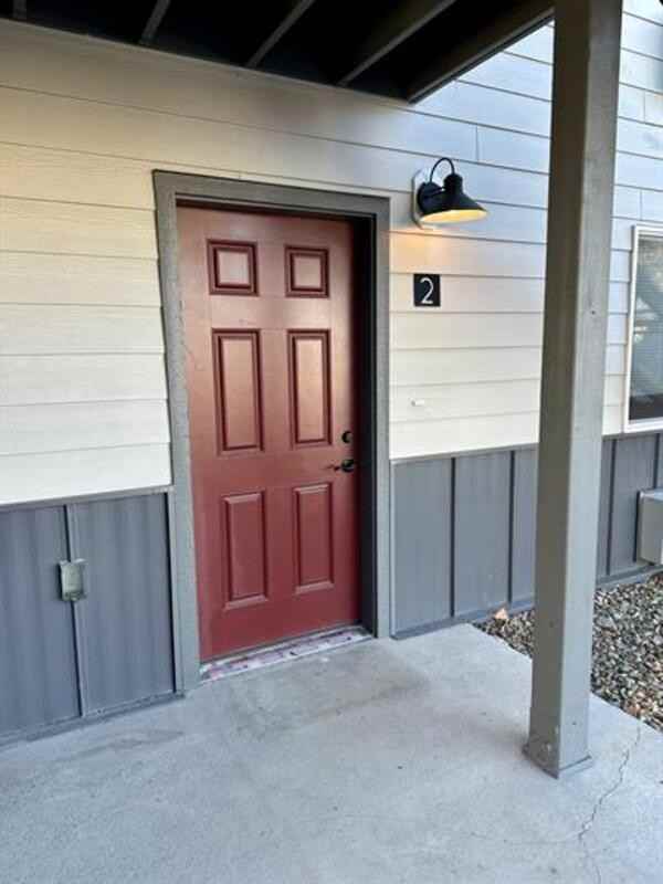2201 11th Ave - Photo 2 of 17