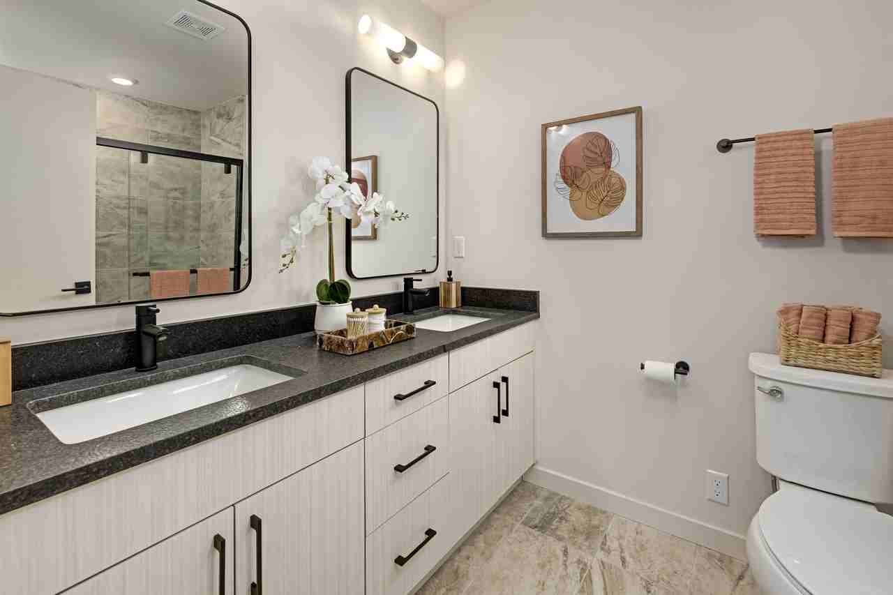 The Residences at Sakura Novi - Photo 4 of 50