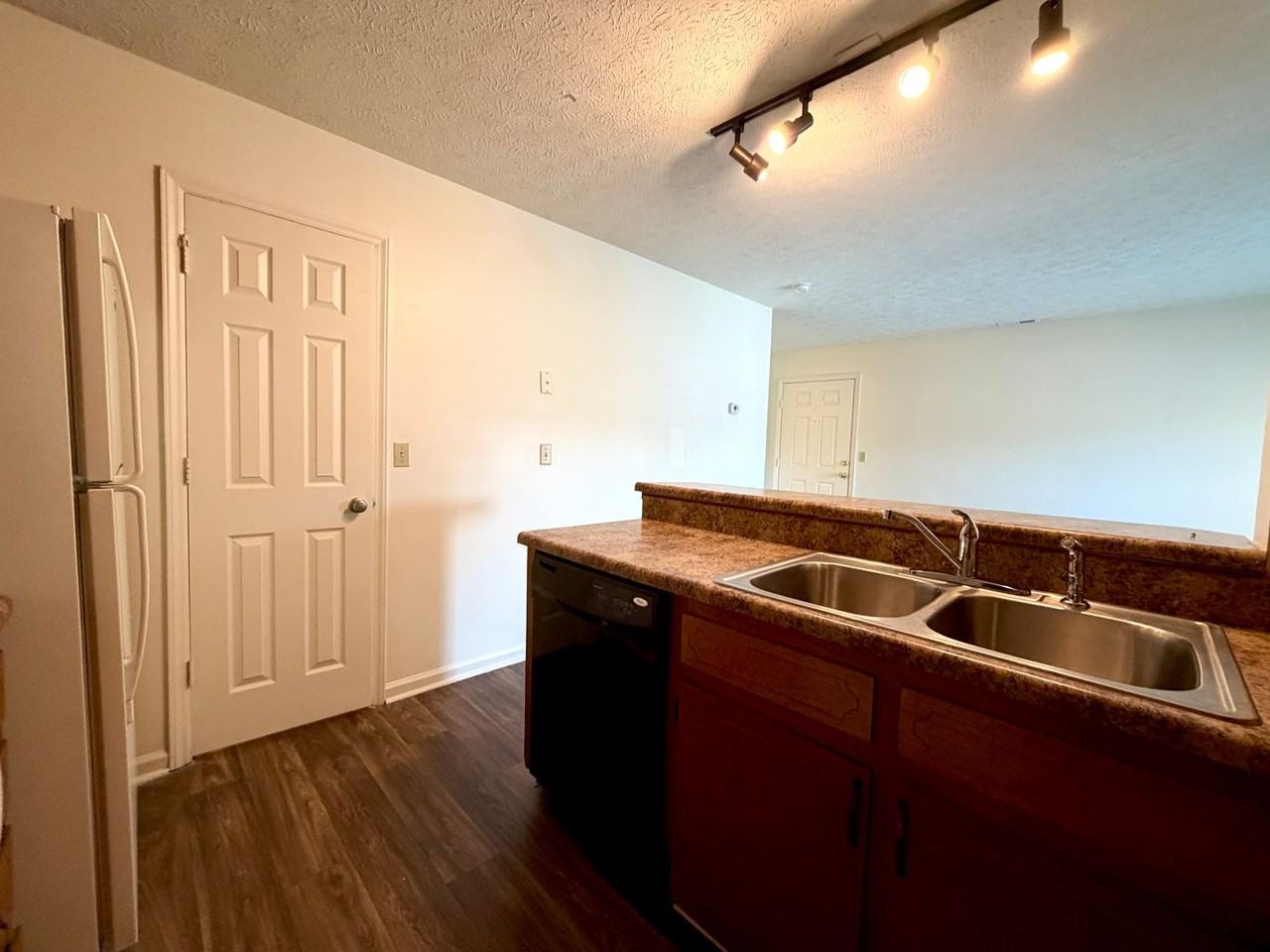 Clement West - Photo 7 of 28