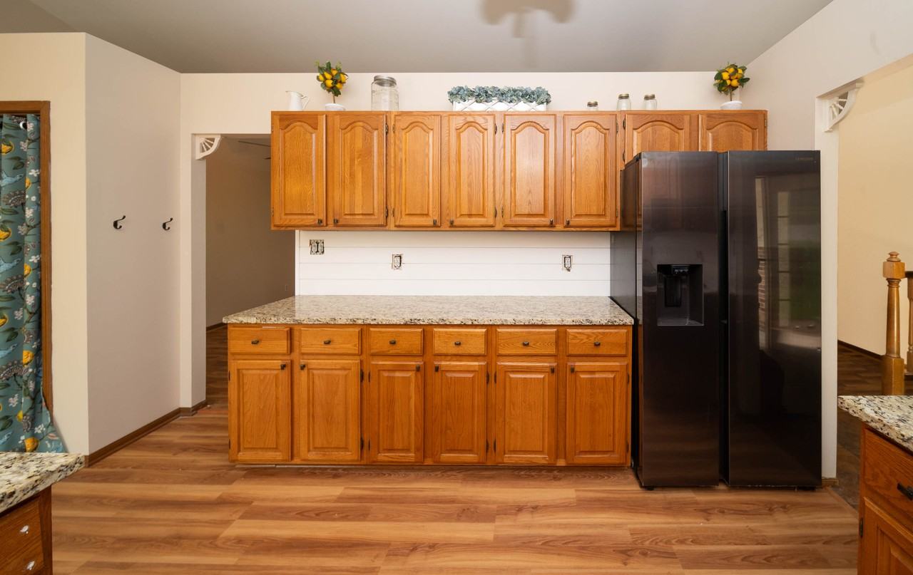 3516 Kings Lair Drive - Photo 7 of 19