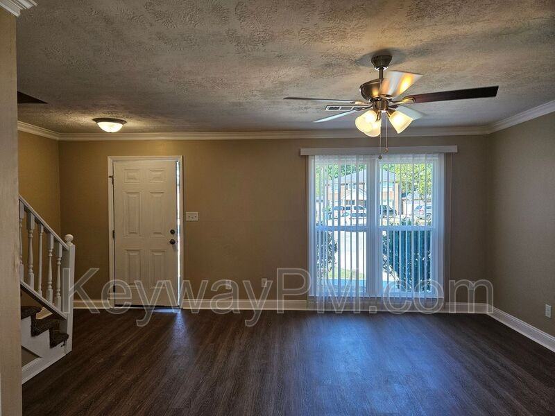 2326 Greengate Dr - Photo 7 of 24