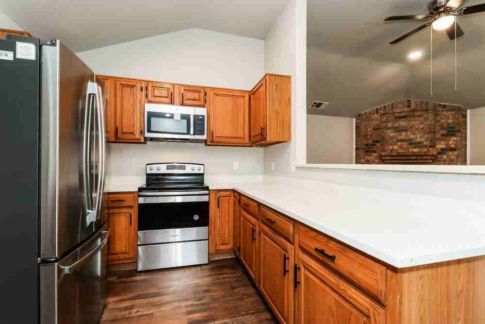 10229 Stoney Bridge Rd - Photo 7 of 16