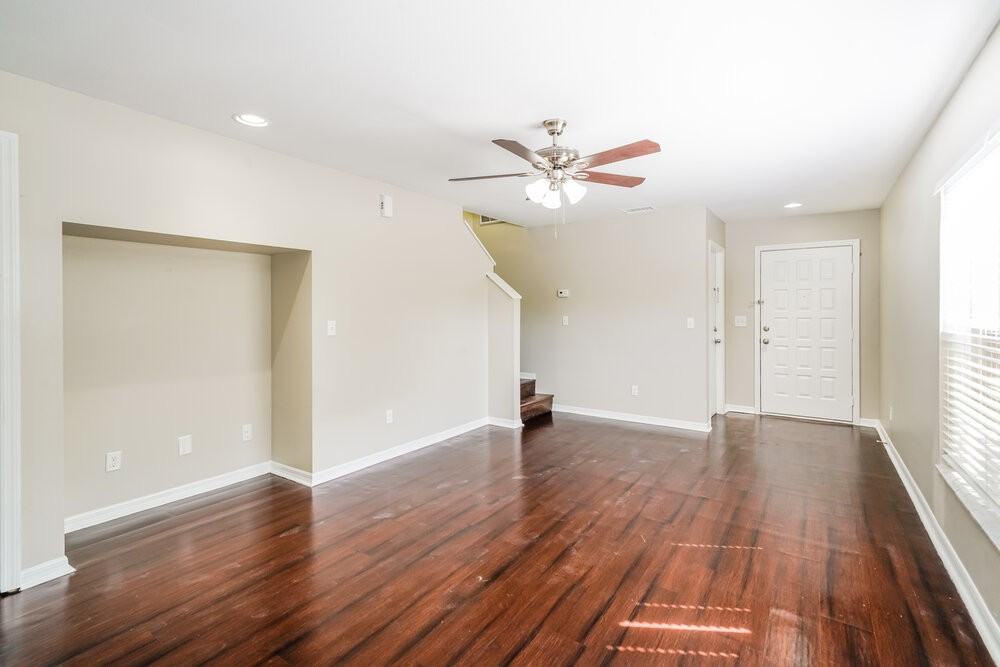6023 Sand Key Ln - Photo 5 of 17