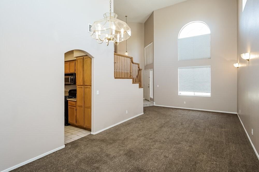 268 Sundial St - Photo 4 of 16