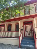 303 W Waldburg St - Photo 1 of 1