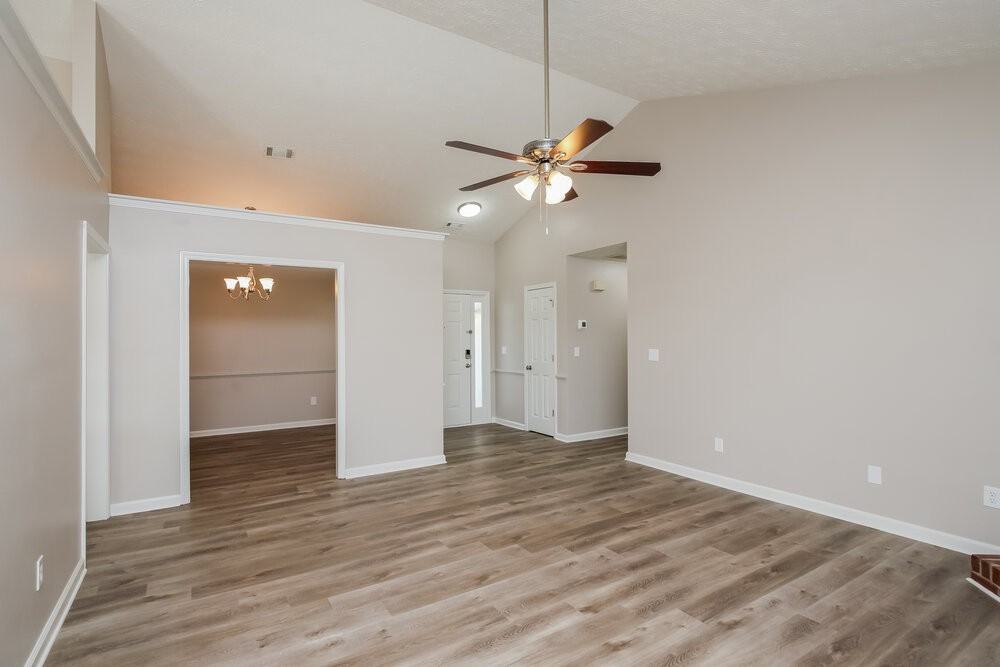 5912 Sycamore Ridge Dr - Photo 3 of 16