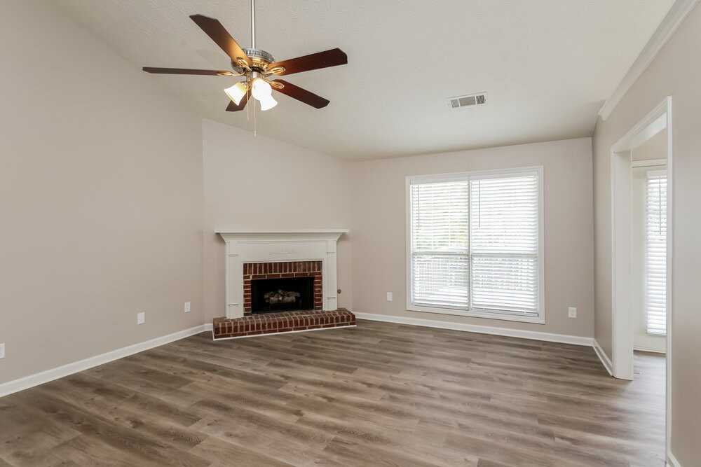 5912 Sycamore Ridge Dr - Photo 4 of 16